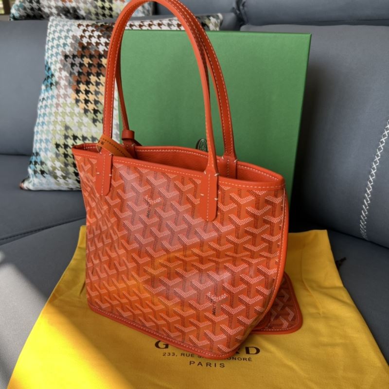 Goyard Shopping Bags